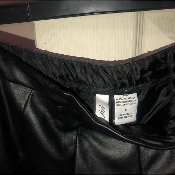 Black faux leather skirt; nice and soft with side zipper; hook and eye closure - Picture 6 of 7